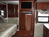 2006 Fleetwood Discovery Photo #29