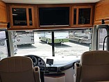 2007 Fleetwood Discovery Photo #13