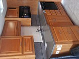 2007 Fleetwood Discovery Photo #29