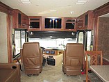 2014 Fleetwood Discovery Photo #10