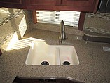 2014 Fleetwood Discovery Photo #20