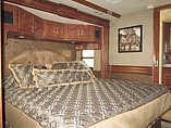 2014 Fleetwood Discovery Photo #27