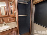2014 Fleetwood Discovery Photo #52