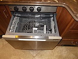 2014 Fleetwood Discovery Photo #16