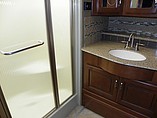 2015 Fleetwood Discovery Photo #13
