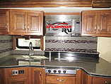 2015 Fleetwood Discovery Photo #14