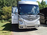 2015 Fleetwood Discovery Photo #2