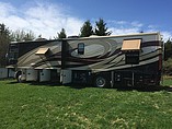 2010 Fleetwood Discovery Photo #6