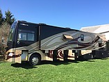 2010 Fleetwood Discovery Photo #9