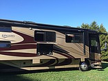 2010 Fleetwood Discovery Photo #12