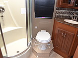 2015 Fleetwood Discovery Photo #13