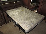 2015 Fleetwood Discovery Photo #20