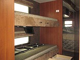 2015 Fleetwood Discovery Photo #22