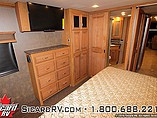 2015 Fleetwood Discovery Photo #23