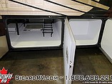 2015 Fleetwood Discovery Photo #29