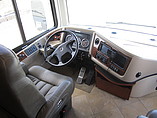 2010 Fleetwood Discovery Photo #9