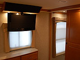 2008 Fleetwood Discovery Photo #2