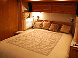 2008 Fleetwood Discovery Photo #4