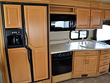 2008 Fleetwood Discovery Photo #10