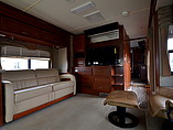 2008 Fleetwood Discovery Photo #12