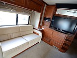 2008 Fleetwood Discovery Photo #13