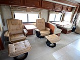 2008 Fleetwood Discovery Photo #16