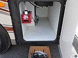 2013 Fleetwood Discovery Photo #21