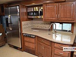 2014 Fleetwood Discovery Photo #9