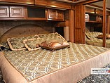 2014 Fleetwood Discovery Photo #11