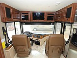 2014 Fleetwood Discovery Photo #8