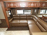 2014 Fleetwood Discovery Photo #13