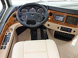 2015 Fleetwood Discovery Photo #15