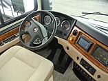 2016 Fleetwood Discovery Photo #3