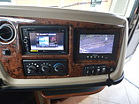 2012 Fleetwood Discovery Photo #38