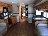 2004 Fleetwood Discovery Photo #10