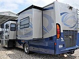 2008 Fleetwood Discovery Photo #3