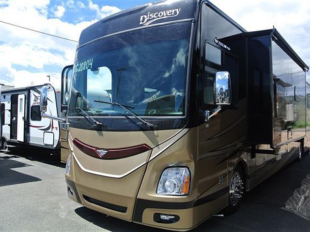 2016 Fleetwood Discovery Photo