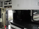 2013 Fleetwood Excursion Photo #12