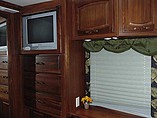 2005 Fleetwood Excursion Photo #15