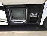 2007 Fleetwood Excursion Photo #2