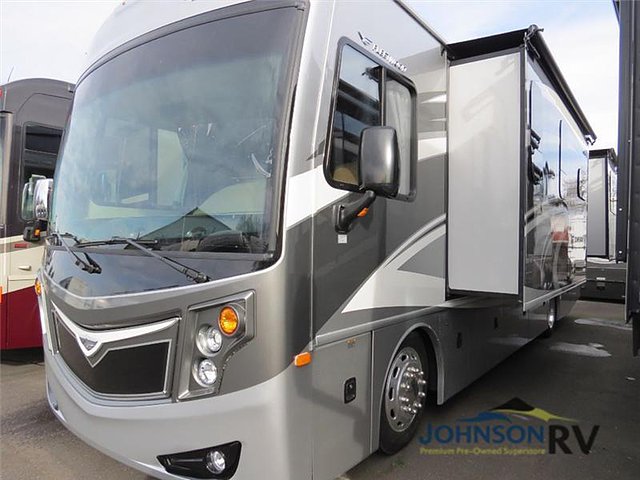 2015 Fleetwood Excursion Photo
