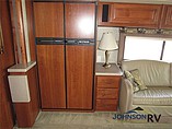 2005 Fleetwood Expedition Photo #12