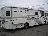 2001 Fleetwood Expedition Photo #5