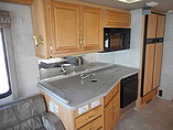 2002 Fleetwood Expedition Photo #11