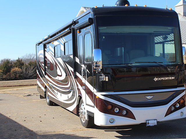 2012 Fleetwood Expedition Photo