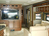 2015 Fleetwood Expedition Photo #7