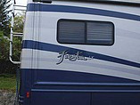 2007 Fleetwood Fiesta Photo #3