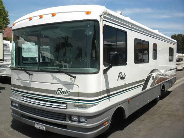 1998 Fleetwood Flair Photo
