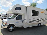 2009 Fleetwood Jamboree Photo #3