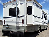 2005 Fleetwood Jamboree Photo #3